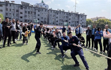 五大行动 | 体教融合 健康运动 快乐运动 ——记蚌埠四中参加市教育系统教职工趣味运动会